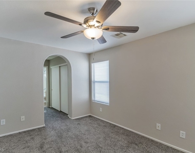 9652 Brooks Lake Avenue - Photo Thumbnail 8