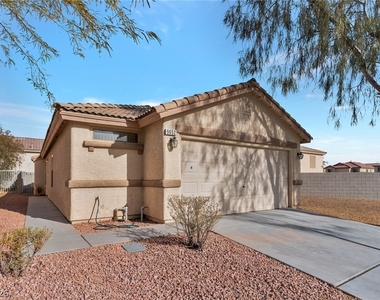 9652 Brooks Lake Avenue - Photo Thumbnail 2