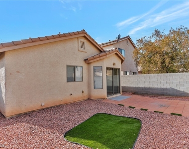 9652 Brooks Lake Avenue - Photo Thumbnail 14
