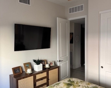 4140 Yucca Bloom Street - Photo Thumbnail 38