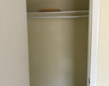307 Finley Street - Photo Thumbnail 13