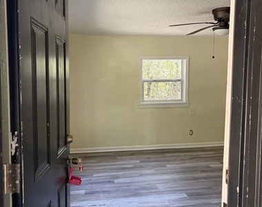 307 Finley Street - Photo Thumbnail 1