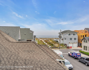 32 3rd Avenue - Photo Thumbnail 6