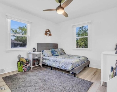 1506 Evergreen Avenue - Photo Thumbnail 8