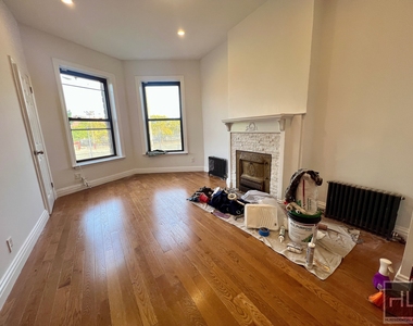 14 Saint Andrews Place - Photo Thumbnail 7