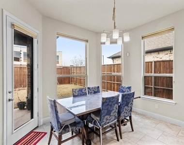 10611 Ferdinand View - Photo Thumbnail 9
