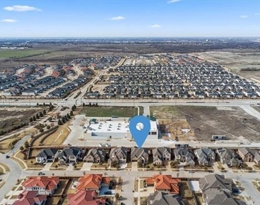 10611 Ferdinand View - Photo Thumbnail 38