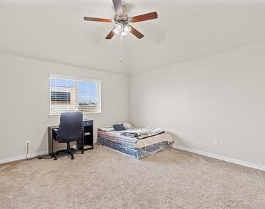 10611 Ferdinand View - Photo Thumbnail 22