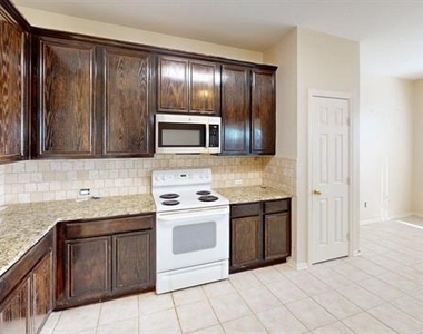 4800 Rum Street - Photo Thumbnail 5
