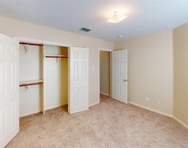 4800 Rum Street - Photo Thumbnail 15