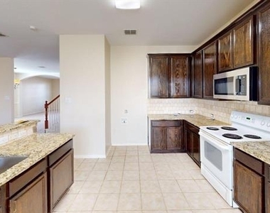 4800 Rum Street - Photo Thumbnail 4