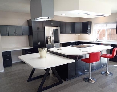 5818 Townshire Road - Photo Thumbnail 8