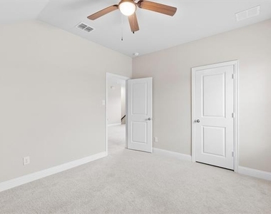 576 Spruce Trail - Photo Thumbnail 29