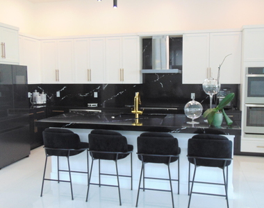 10195 Sw Latium Way - Photo Thumbnail 11
