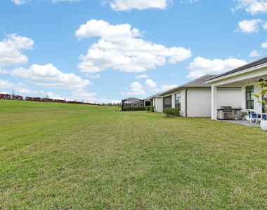 10195 Sw Latium Way - Photo Thumbnail 55