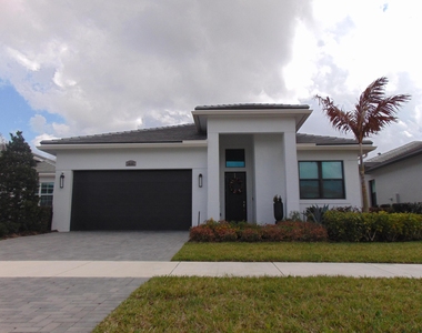 10195 Sw Latium Way - Photo Thumbnail 1