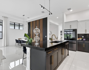 10195 Sw Latium Way - Photo Thumbnail 25