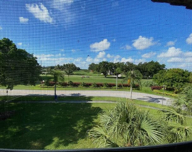 8990 S Hollybrook Boulevard - Photo Thumbnail 7