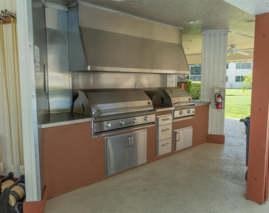 8990 S Hollybrook Boulevard - Photo Thumbnail 20