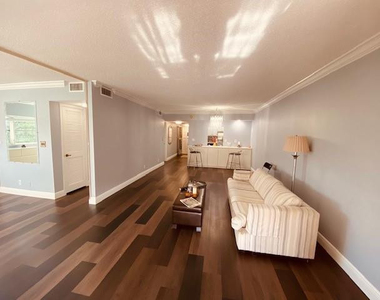 8990 S Hollybrook Boulevard - Photo Thumbnail 5