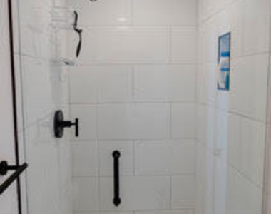 606 Mainsail Circle - Photo Thumbnail 13
