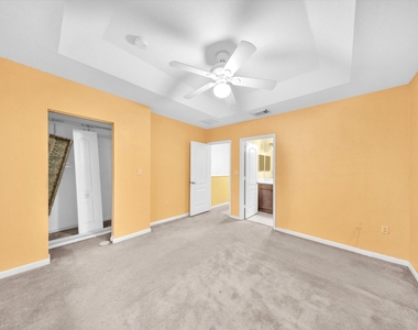 21223 Nw 14th Place - Photo Thumbnail 13