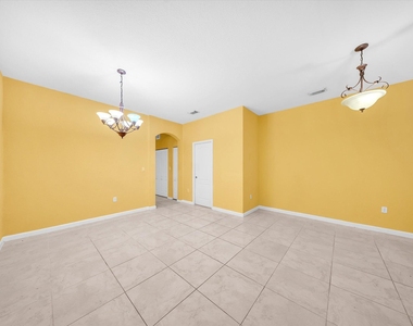 21223 Nw 14th Place - Photo Thumbnail 2
