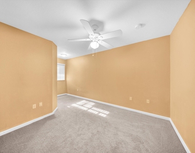 21223 Nw 14th Place - Photo Thumbnail 17