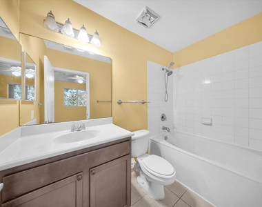 21223 Nw 14th Place - Photo Thumbnail 15