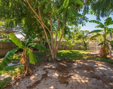 6113 Yucca Drive - Photo Thumbnail 25