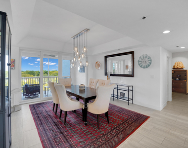 4114 W Palm Aire Drive - Photo Thumbnail 10