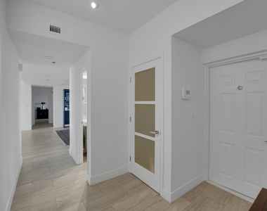 4114 W Palm Aire Drive - Photo Thumbnail 19