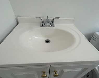 900 Nw 17th Avenue - Photo Thumbnail 8