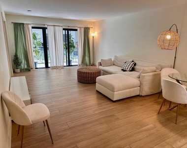 2029 N Ocean Boulevard - Photo Thumbnail 5