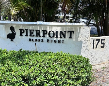 175 Se Saint Lucie Boulevard - Photo Thumbnail 18