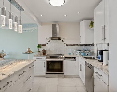 3475 S Ocean Boulevard S - Photo Thumbnail 10