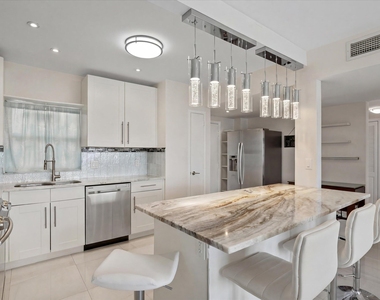 3475 S Ocean Boulevard S - Photo Thumbnail 12