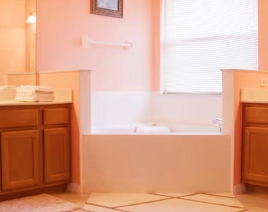 2642 Maggiore Circle - Photo Thumbnail 4