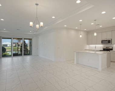 24060 Sw Firenze Way - Photo Thumbnail 3
