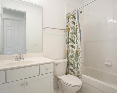 24060 Sw Firenze Way - Photo Thumbnail 14