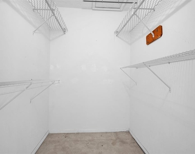 4850 Sw 63rd Terrace - Photo Thumbnail 14