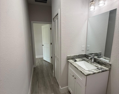 4800 15th Street Sw - Photo Thumbnail 23