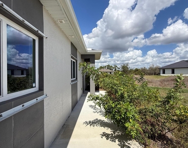 4800 15th Street Sw - Photo Thumbnail 2