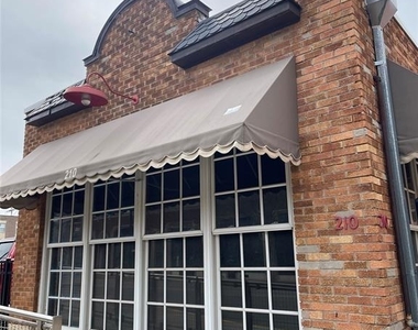 210 Nw 10th Street - Photo Thumbnail 1