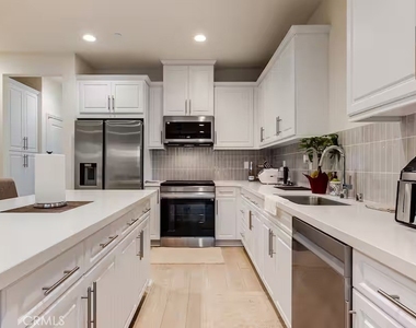 243 S Sand Palm Drive - Photo Thumbnail 9