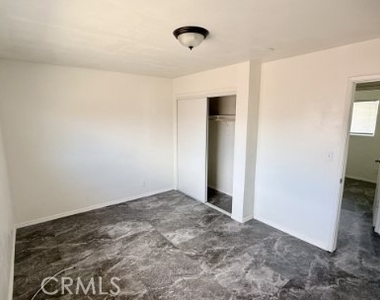 24460 Myers Ave - Photo Thumbnail 16