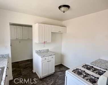 24460 Myers Ave - Photo Thumbnail 7