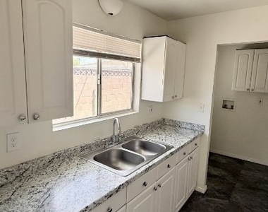 24460 Myers Ave - Photo Thumbnail 6