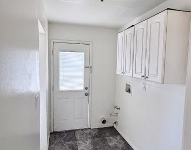 24460 Myers Ave - Photo Thumbnail 10