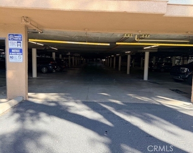 5545 Canoga Avenue - Photo Thumbnail 30